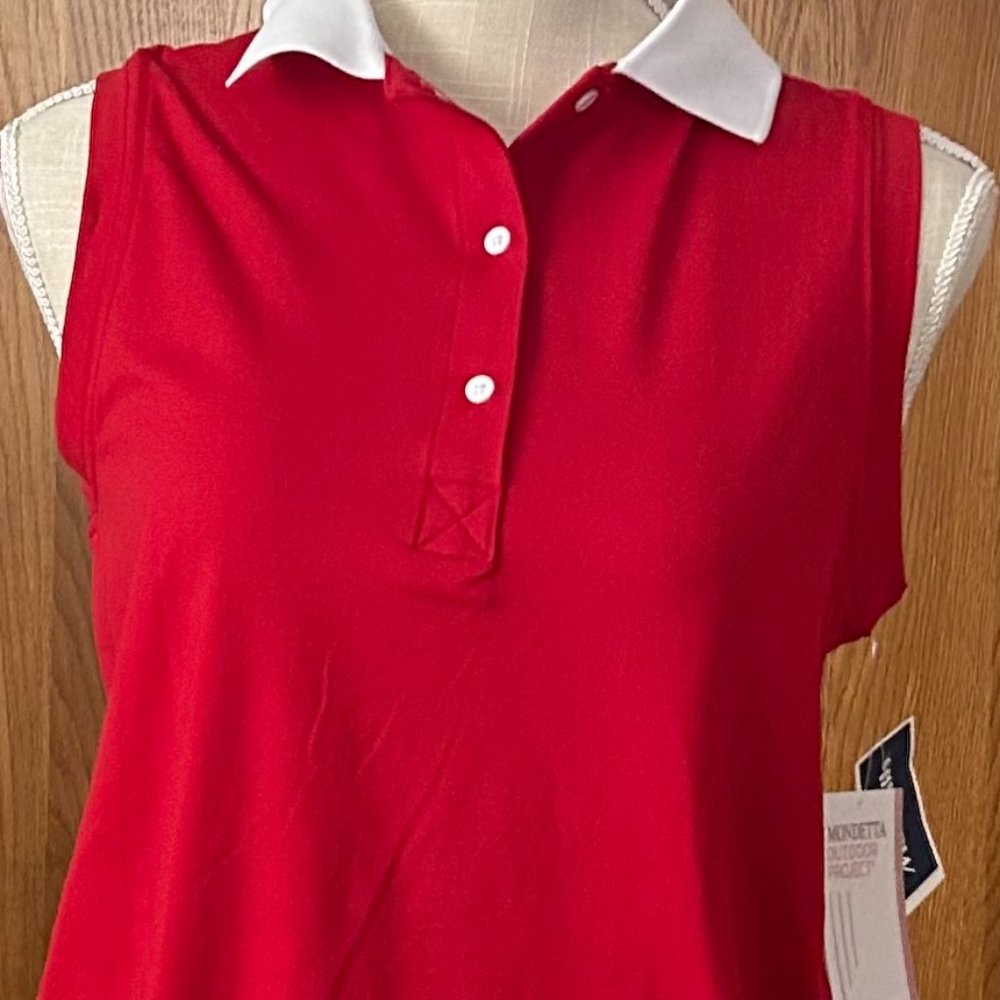 Mondetta Outdoor Project sleeveless top in red with white collar - NEW with tags